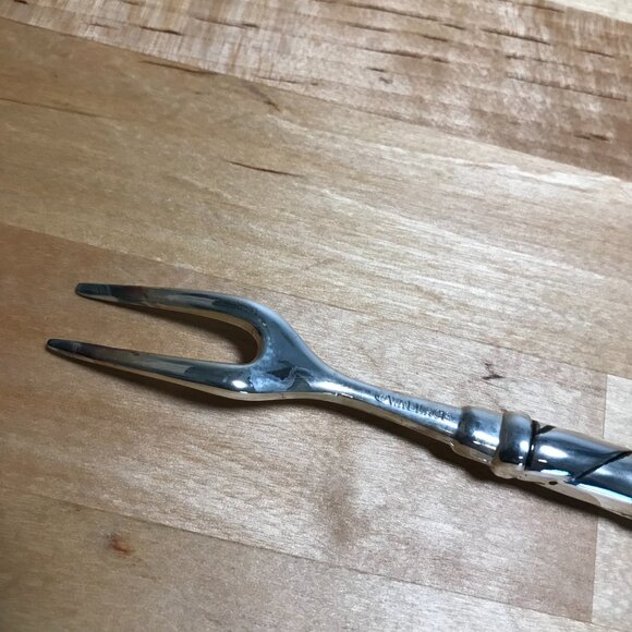 Vintage Wallace Silversmiths Silver Plated Holiday Christmas Candy Cane Fork - Picture 5 of 6